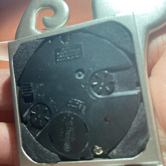 Cat standing clock Breeze collection - Picture 8 of 13